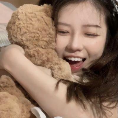 男极探射灯 剧照